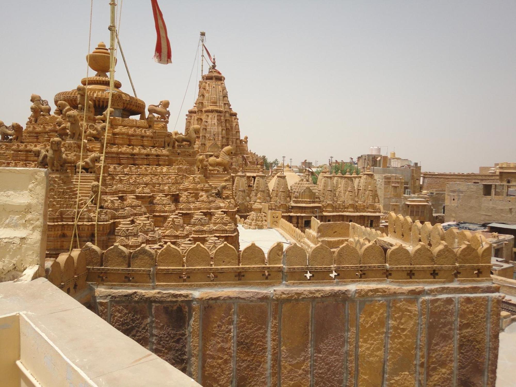 جيلسامر Hotel Temple View المظهر الخارجي الصورة