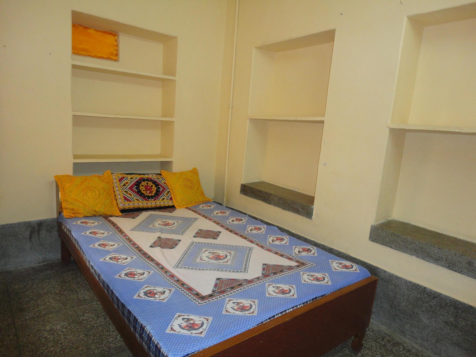 جيلسامر Hotel Temple View المظهر الخارجي الصورة